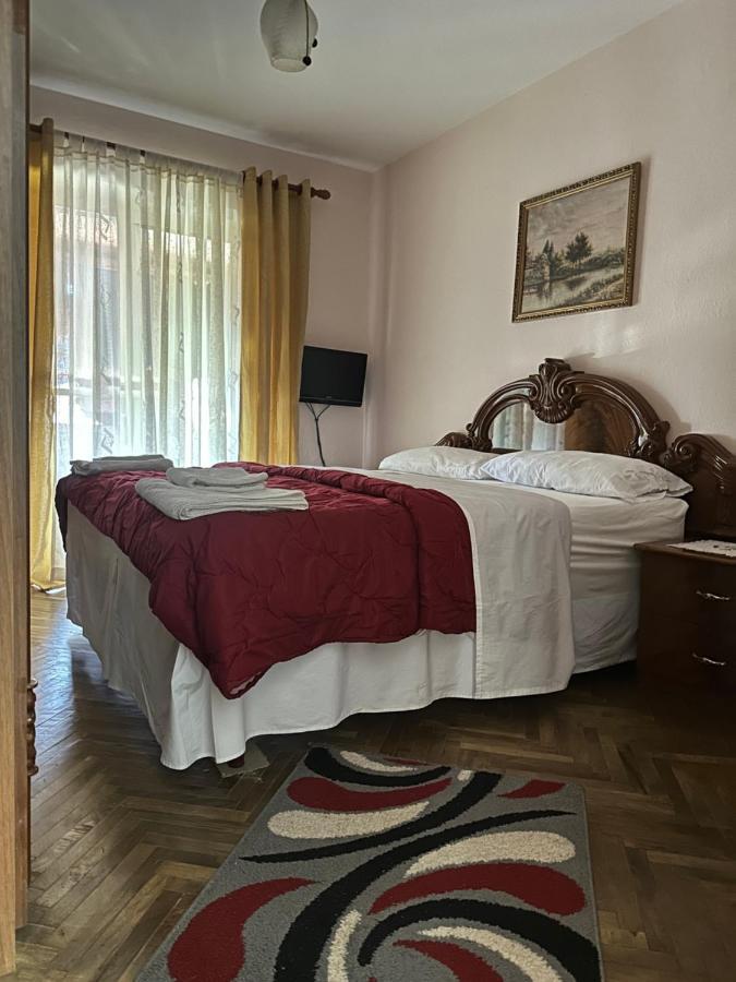 Hoxha House Krujë Exterior foto